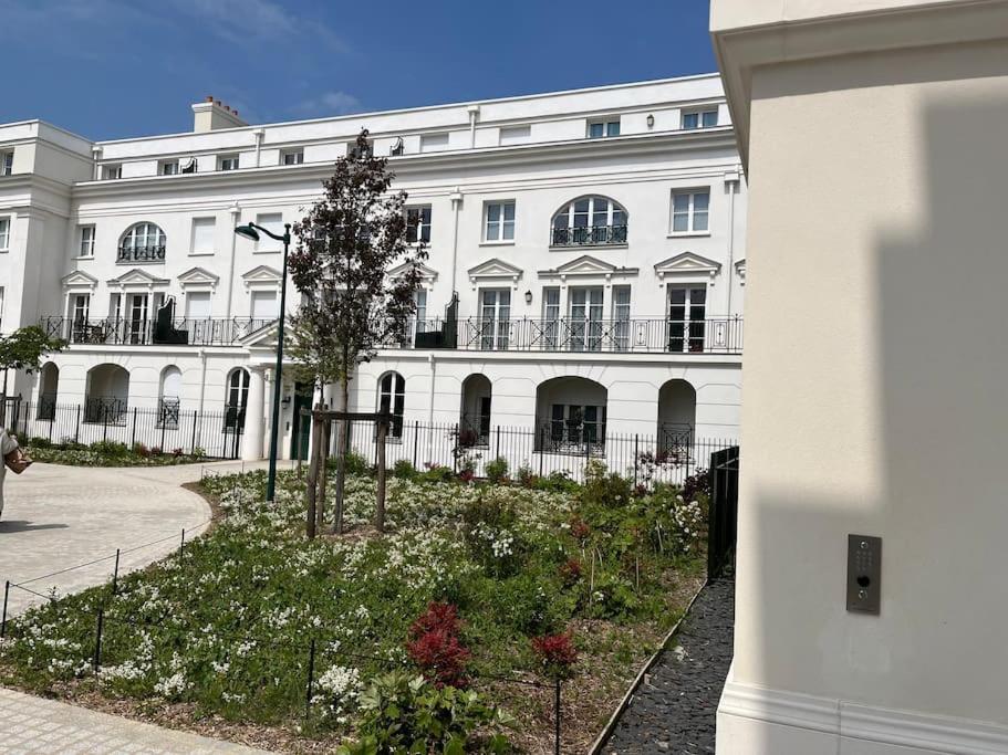 Superbe Appartement Tres Confortable 塞里斯 外观 照片